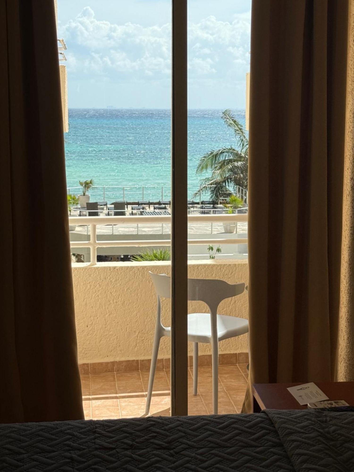 Luciana Hotel & Beach Club Playa del Carmen Oda fotoğraf