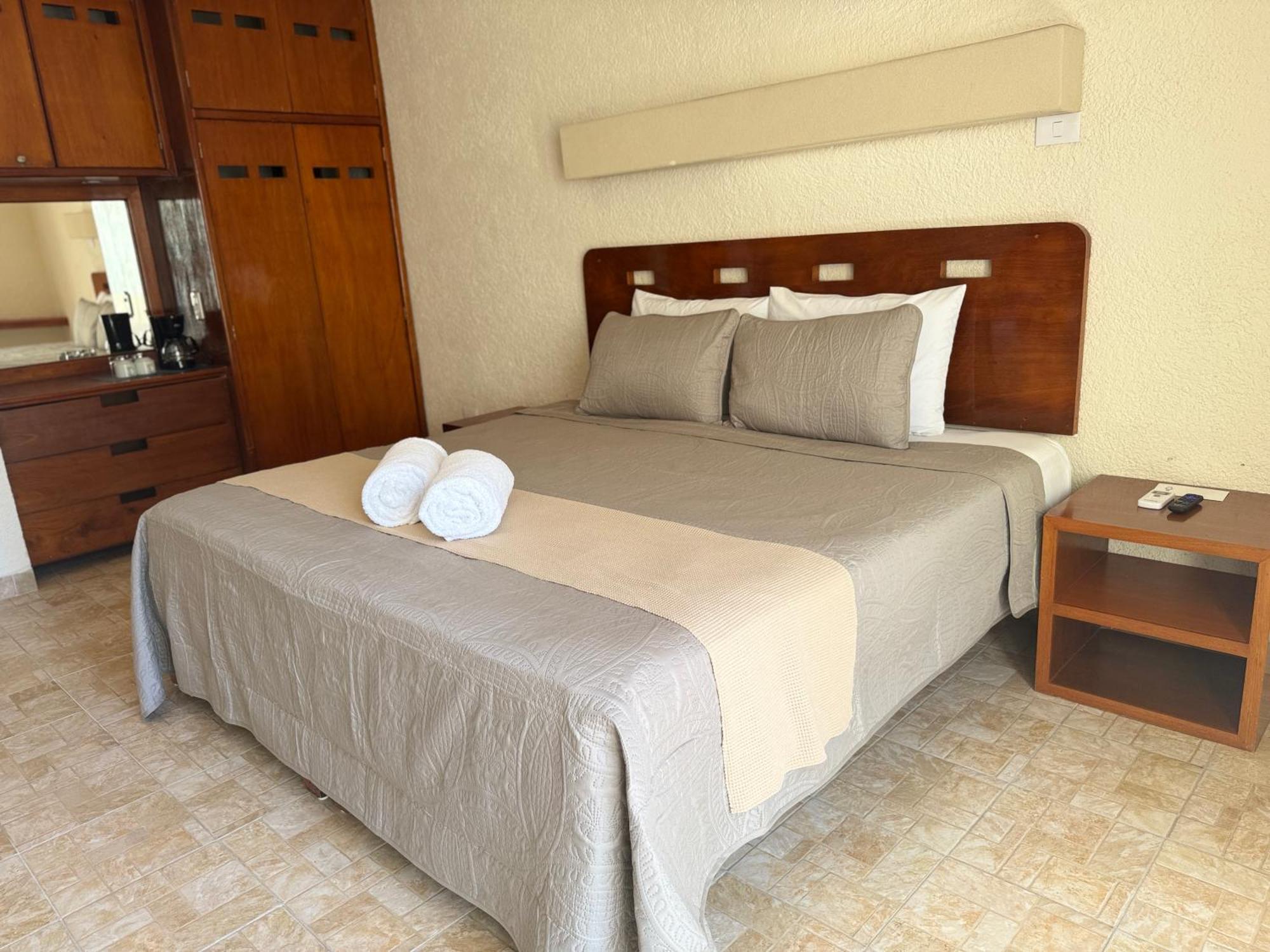 Luciana Hotel & Beach Club Playa del Carmen Oda fotoğraf